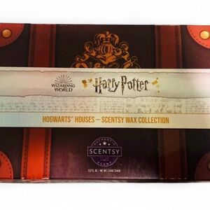 Scentsy Hogwarts Houses Wax Collection - Red and Brown